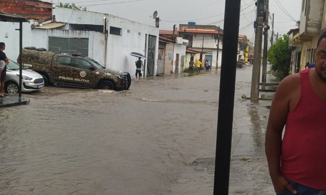 alagamentos em Feira de Santana