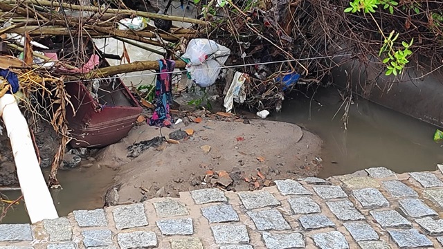 Rua Maria Joana, bairro Mangabeira