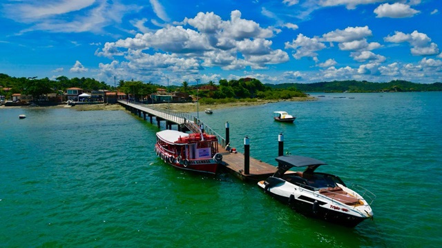 Ilha de Maré - praia - turismo