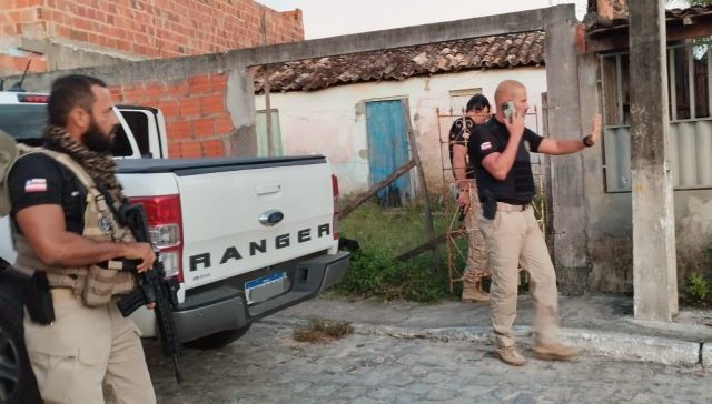 Polícia Civil prende três acusados de chacina de ciganos em Jequié