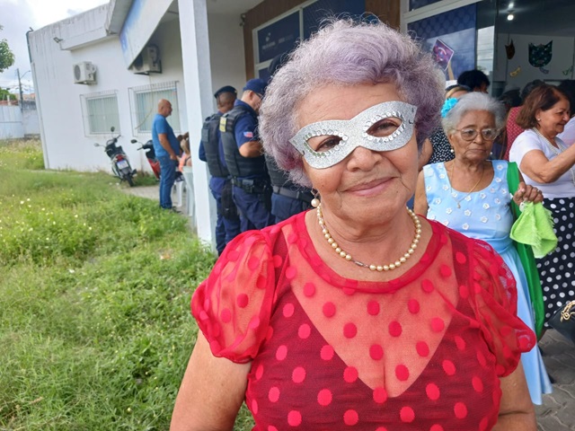 Delegada Clécia Vasconcelos - Centro Dona Zazinha Cerqueira ft Ney silva acorda cidade