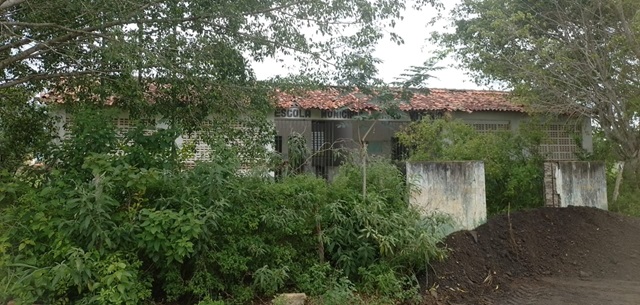 Tiquaruçu1 - Escola Municipal João Vitorio