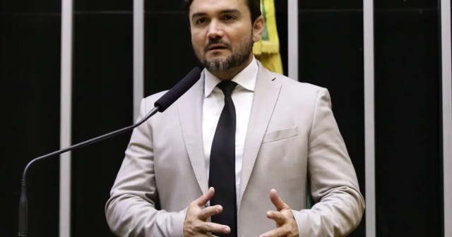 Ministro do Turismo