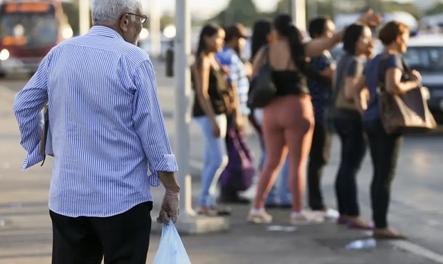 aposentados - INSS - idosos