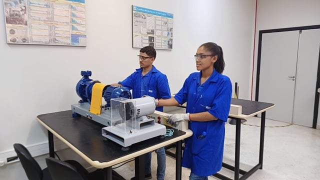 Alunos da Especialização em Técnica em Planejamento de Manutenção Industrial_Foto Divulgação SENAI Bahia.