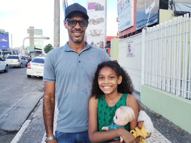 Jean Carlos Ferreira e a filha, Clara Ferreira