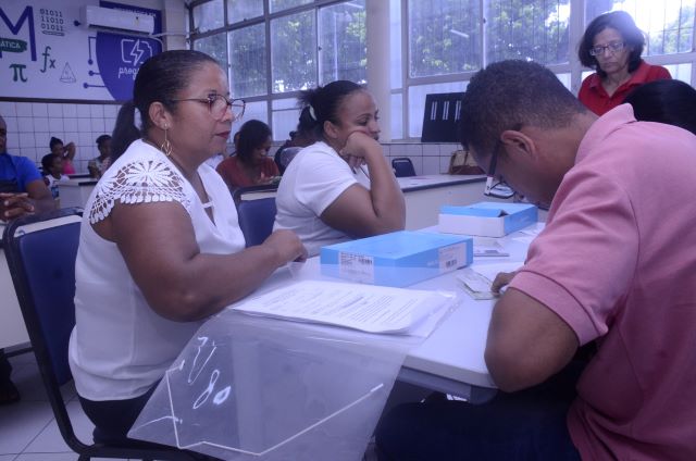 Estudantes da rede estadual de ensino são beneficiados com 148 mil tablets