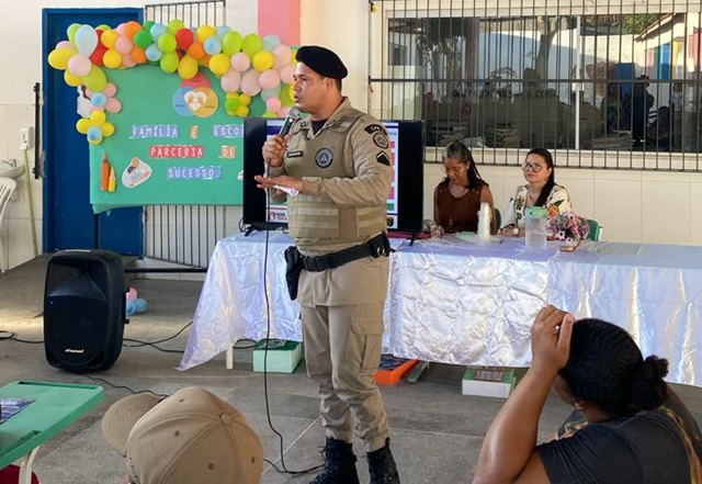 Policiais da Ronda Escolar