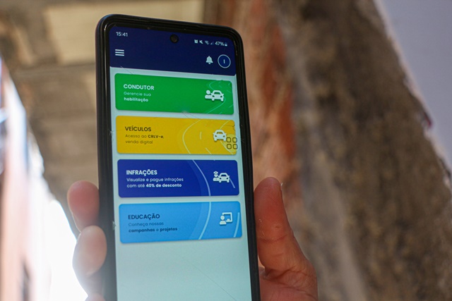 Detran-BA celebra crescimento das vendas digitais de veículos