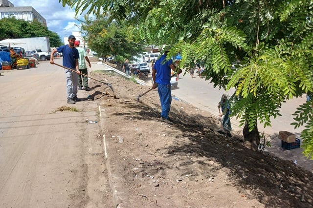 obras no centro de abastecimento