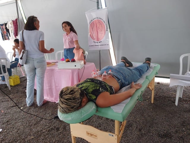 Feira “Saberes e Sabores” marca o encerramento do Mês da mulher na Uefs