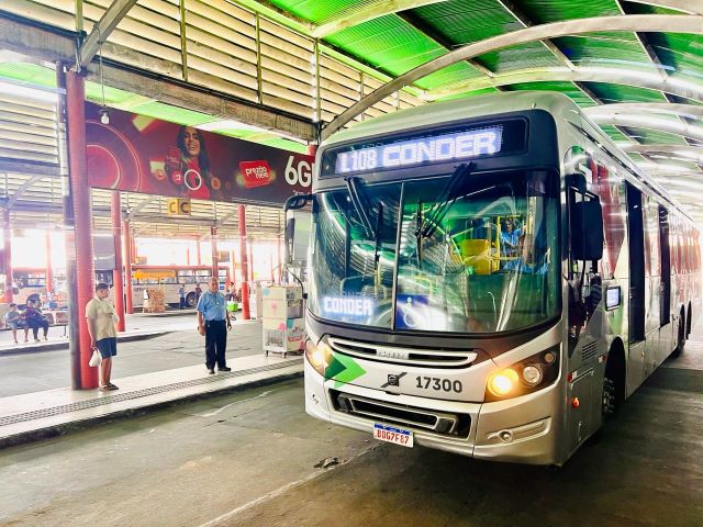 ônibus público feira de santana