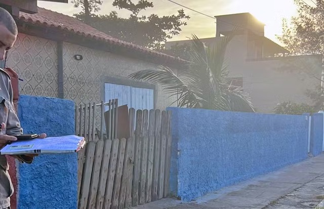 Casa de onde saíram os pitbulls que atacaram Roseana