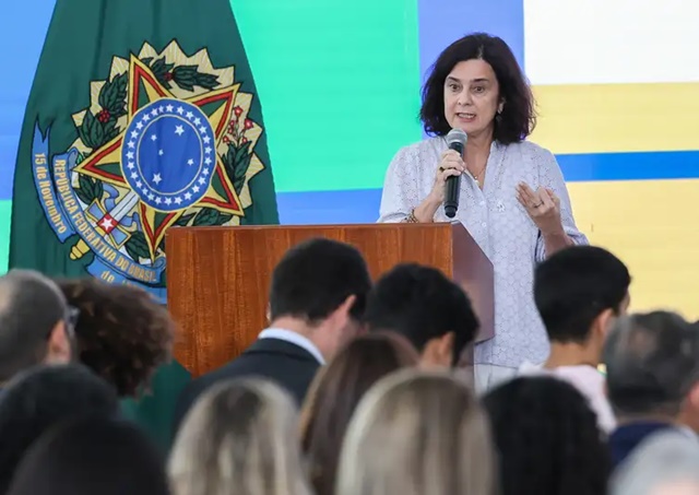 Ministra da Saúde