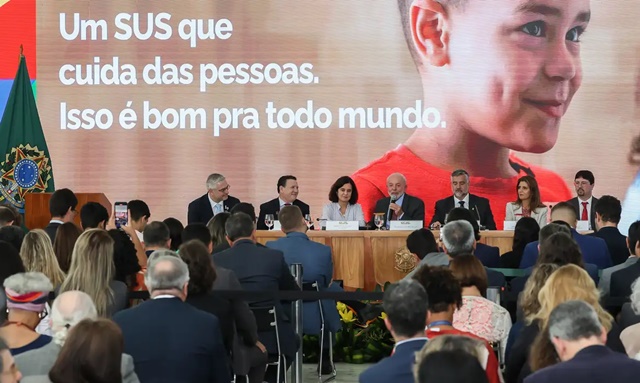 Saúde anuncia política para ampliar acesso a especialistas no SUS