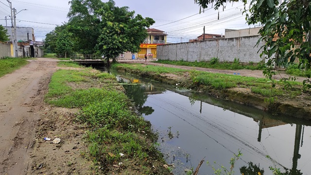 Rua Bonfinópolis, no bairro Mangabeira - ft - Ed Santos - acorda cidade