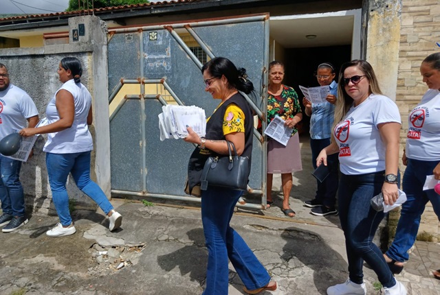 Caminhada contra a Dengue na UBS do CASEB1 em parceria com o Colégio Odorico Tavares