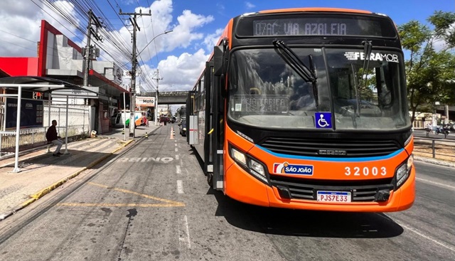 ônibus - transporte público de Feira