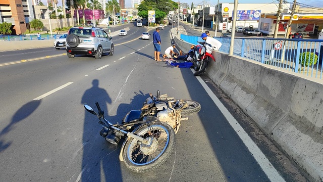 Acidente com motociclistas