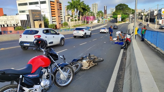 Acidente com motociclistas