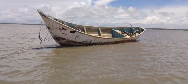 PF encontra 9 corpos após resgate de barco à deriva no PA