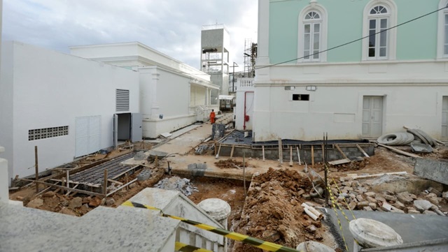 Obras do antigo Hospital Couto Maia