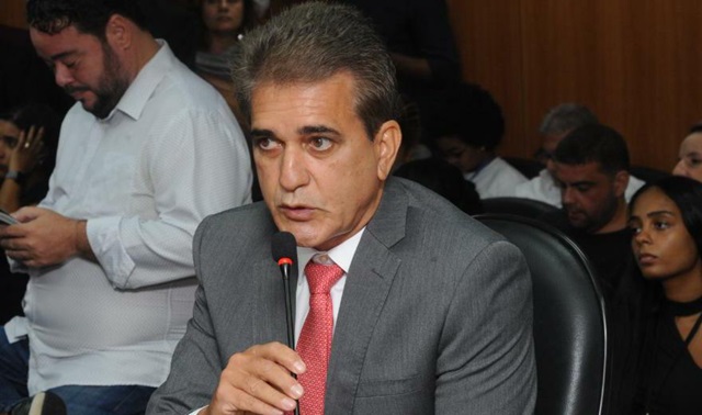 deputado Robinson Almeida