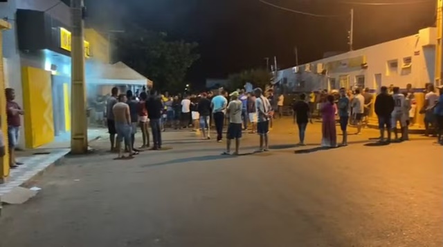 Explosão de Agência Bancária