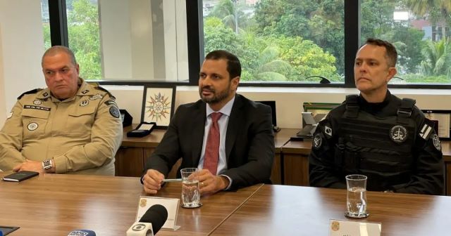 Entrevista coletiva Operação fogo amigo