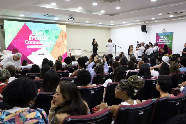 Elas à Frente na Comunicação: Promoção e Difusão de Direitos’ teve a participação de 150 mulheres e fez parte das ações do Julho das Pretas,