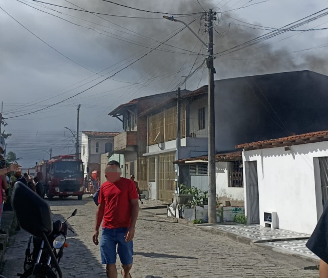 incêndio em residência