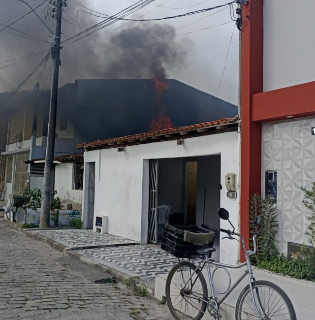 incêndio em residência