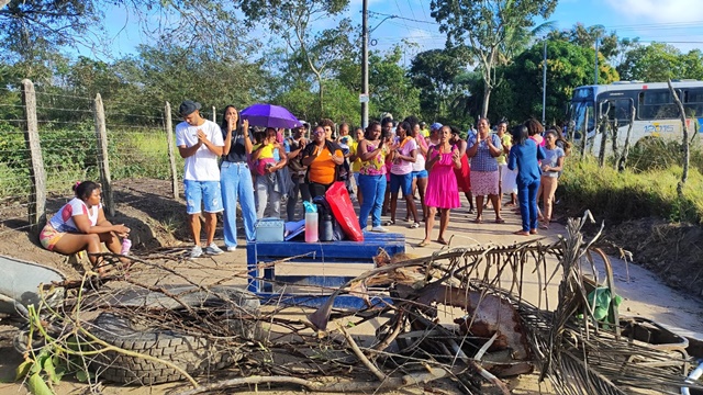 Manifestação dos moradores da Fazenda Tapera