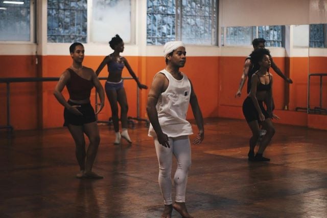 escola de dança home dançando UFBA