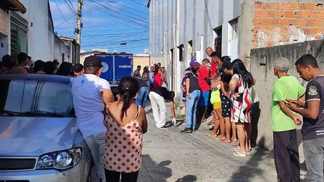 jovem assassinado no Feira X (1)