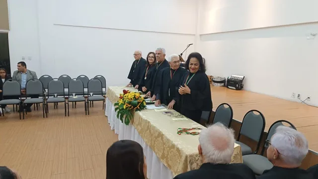 Posse na Academia de Educação de Feira de Santana