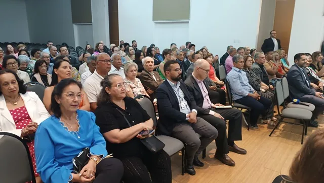 Posse na Academia de Educação de Feira de Santana