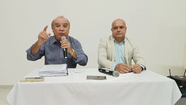 José Carneiro denúncia irregularidades Eremita Mota